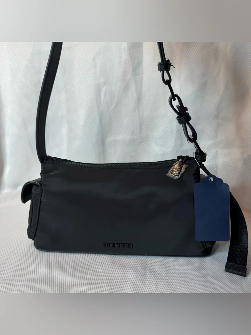 STEVE MADDEN Black b-shift Shoulder Bag Purse NWT - Picture 2 of 6